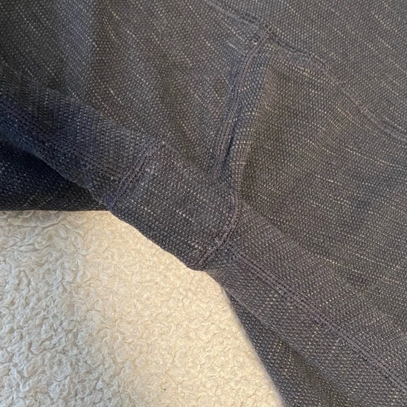 🍋Lululemon Crop Pants Leggings
Capri Women's Size 4 charcoal color - Picture 4 of 5